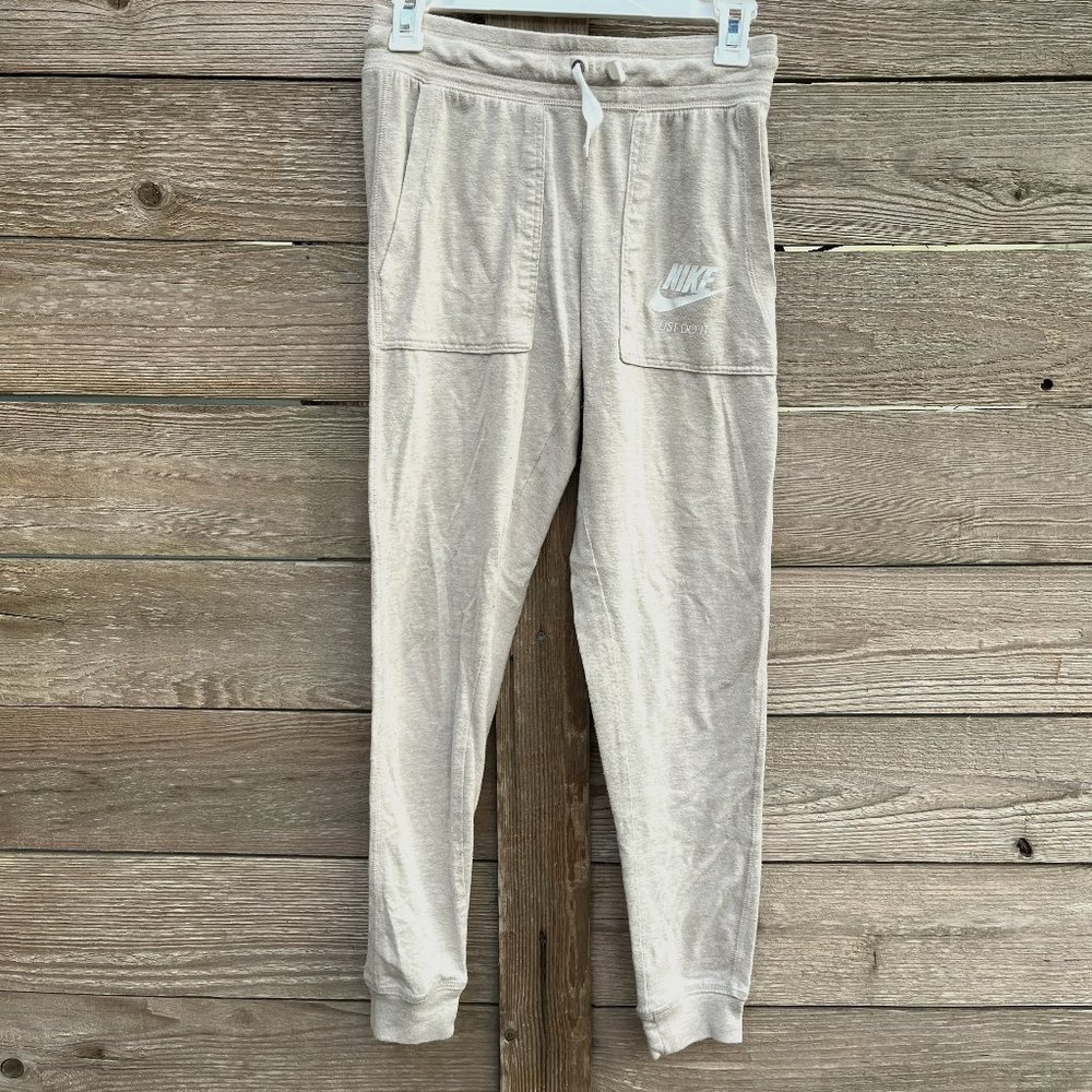 Nike Women's Joggers XS